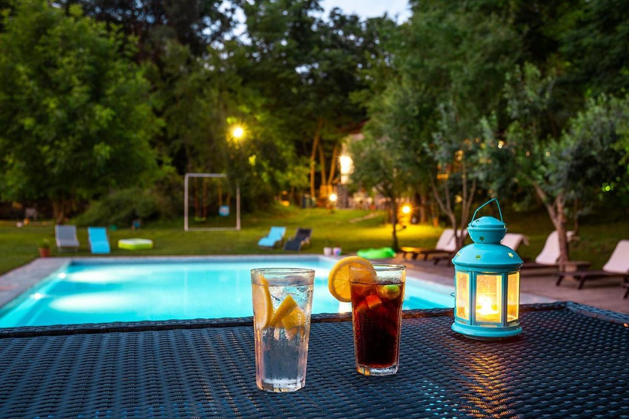 Hills Holiday park Garmen