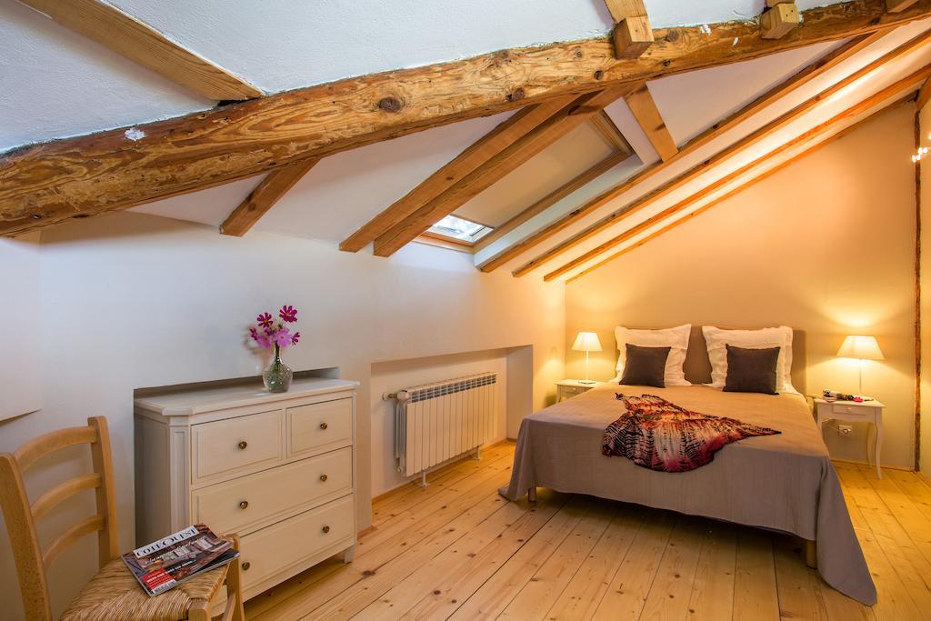Hills Holiday park 3*